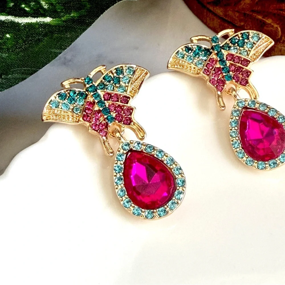 2/$30🌵 Vintage Style Butterfly Moth Teal Pink Rhinestone Earrings Ornate Gift